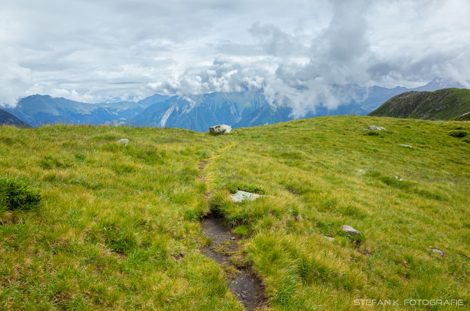 Sanftes Berggelände am Faglsee